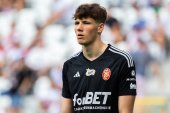 Miał zanotować ciekawy transfer, a grzeje ławkę rezerwowych. Szkoleniowiec ŁKS-u Łódź wyjaśnia