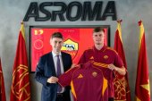 Niedoszły gwiazdor Premier League ma coraz mniej czasu. AS Roma prawie podjęła decyzję