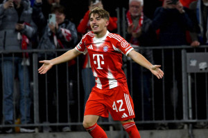 Talent Bayernu Monachium ma w kontrakcie specjalną klauzulę. Trudno będzie go przejąć