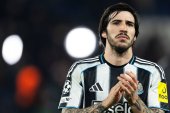 Za plecami klubu. Newcastle United nie wiedziało o działaniach agenta Sandro Tonalego