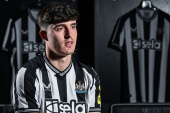 Transferowe derby Manchesteru. Na celowniku obrońca Newcastle United